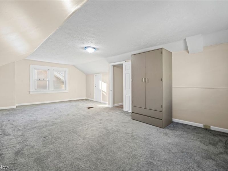 3276 W 130th, Cleveland, OH 44111 Photo 13