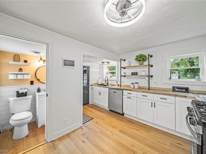 116 Chardon Avenue, Chardon, OH 44024 Photo 16