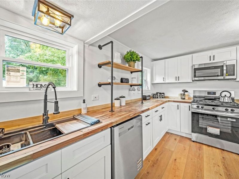 116 Chardon Avenue, Chardon, OH 44024 Photo 17