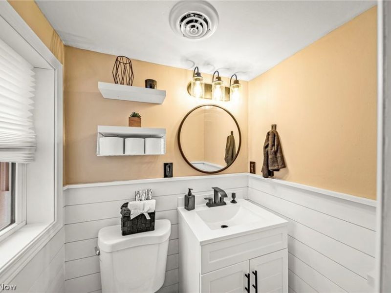 116 Chardon Avenue, Chardon, OH 44024 Photo 18