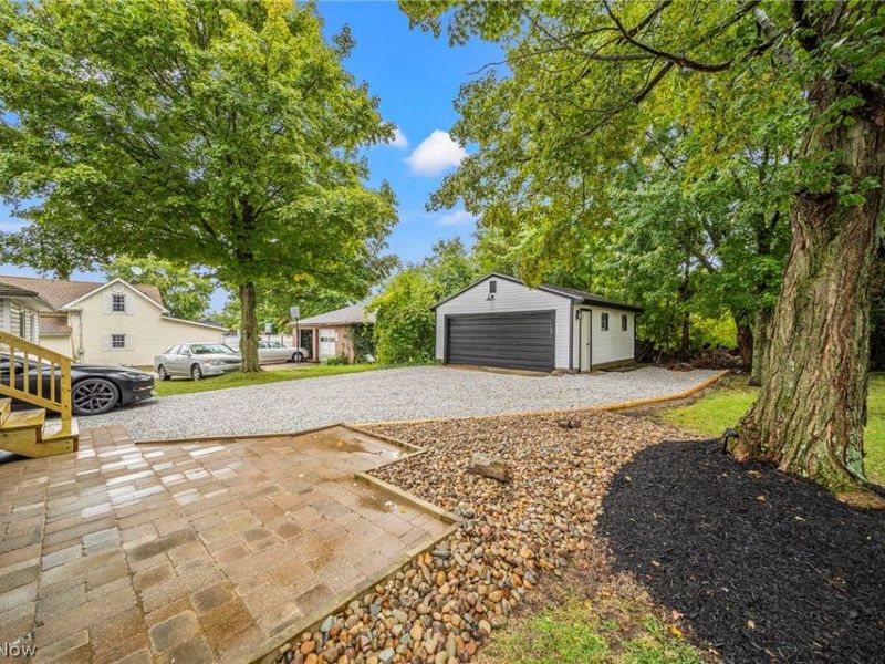 116 Chardon Avenue, Chardon, OH 44024 Photo 32