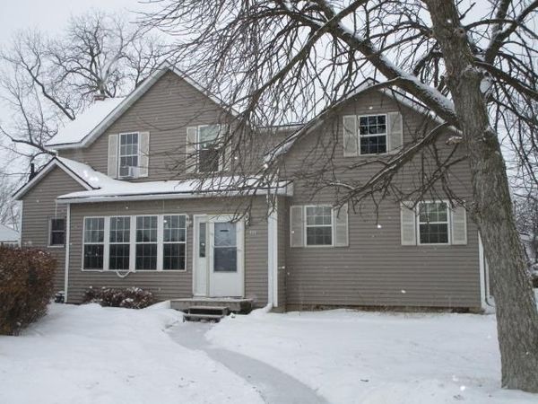 311 Center Avenue S, Eyota, MN 55934