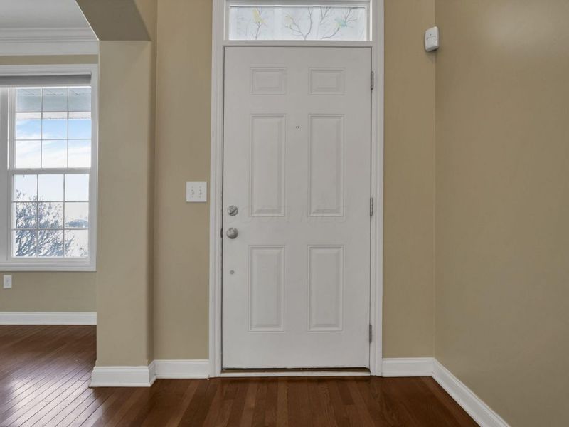 8863 Olenbrook Drive, Lewis Center, OH 43035 Photo 10