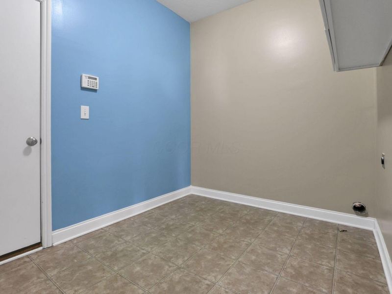 8863 Olenbrook Drive, Lewis Center, OH 43035 Photo 34