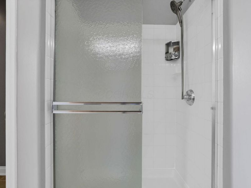 8863 Olenbrook Drive, Lewis Center, OH 43035 Photo 54