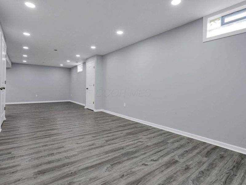 8863 Olenbrook Drive, Lewis Center, OH 43035 Photo 58