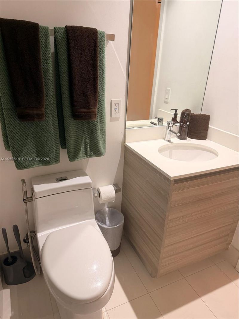 121 NE 34th St, Unit 2806A, Miami, FL 33137 Photo