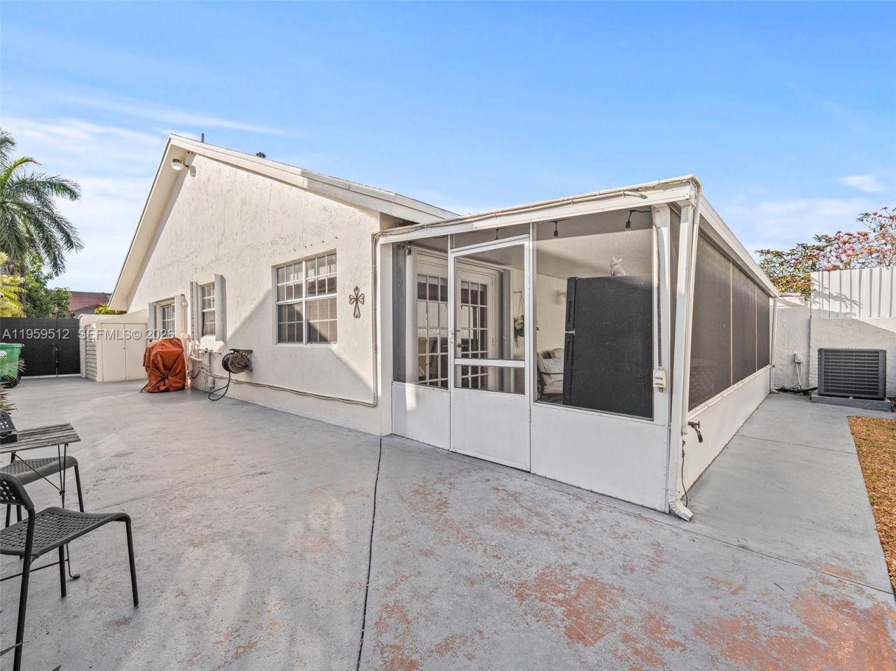 951 SW 124th Ct, Miami, FL 33184 Photo