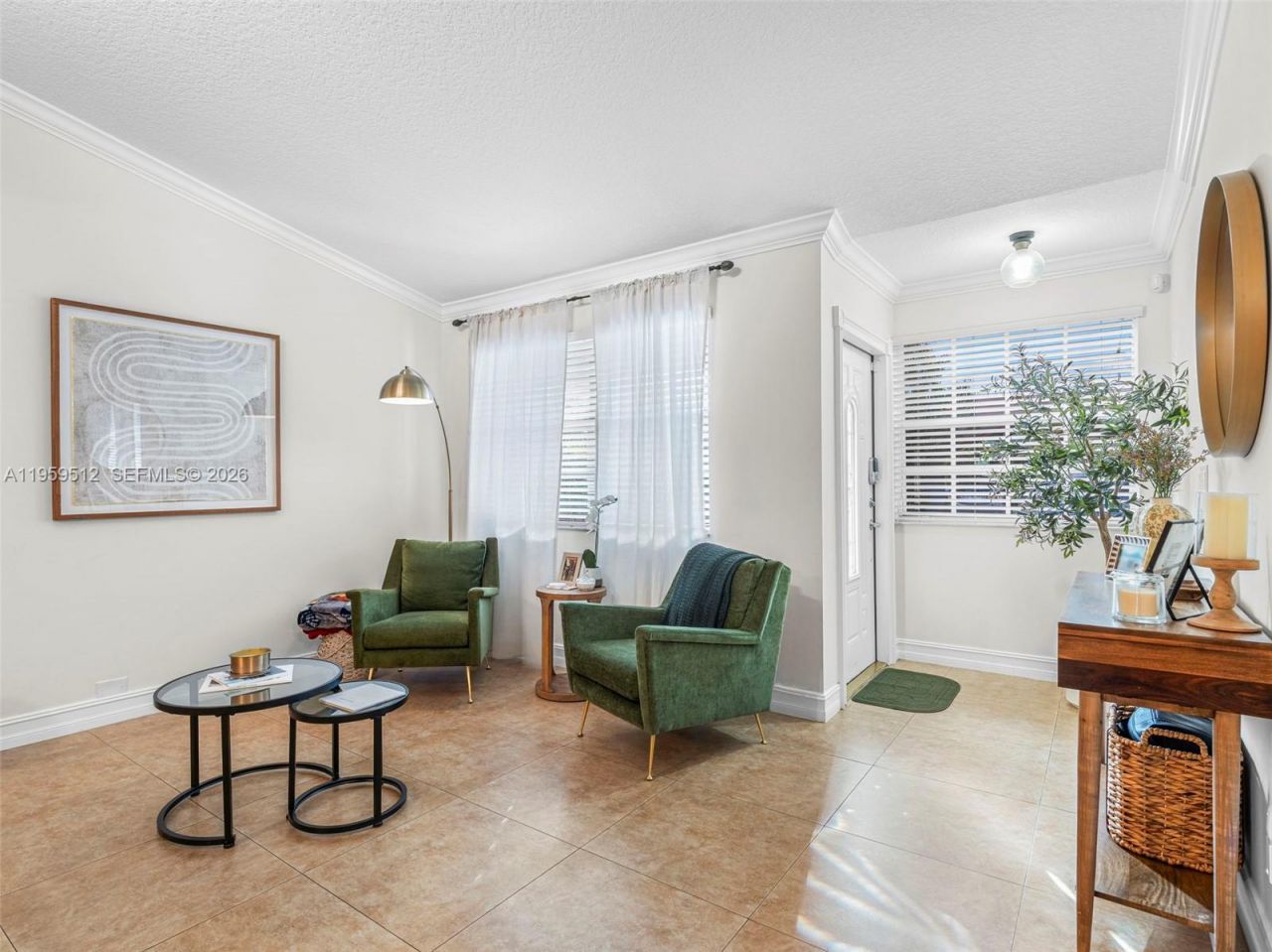 951 SW 124th Ct, Miami, FL 33184 Photo