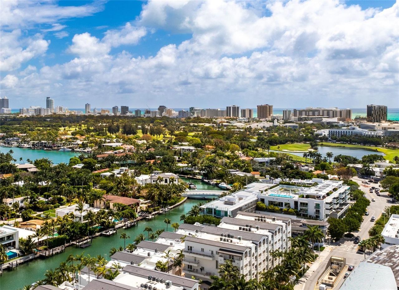 1900 Sunset Harbour Dr , Unit PH03, Miami Beach, FL 33139 Photo