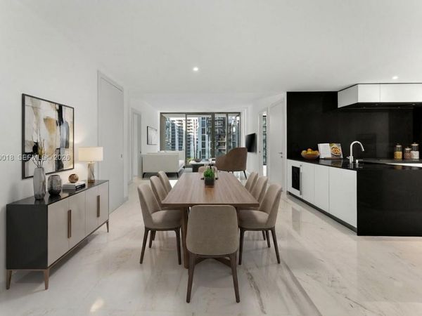 300 BISCAYNE BLVD WAY, Unit 2009, Miami, FL 33131