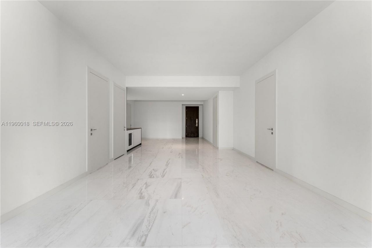 300 Biscayne Blvd Way, Unit 2009, Miami, FL 33131 Photo