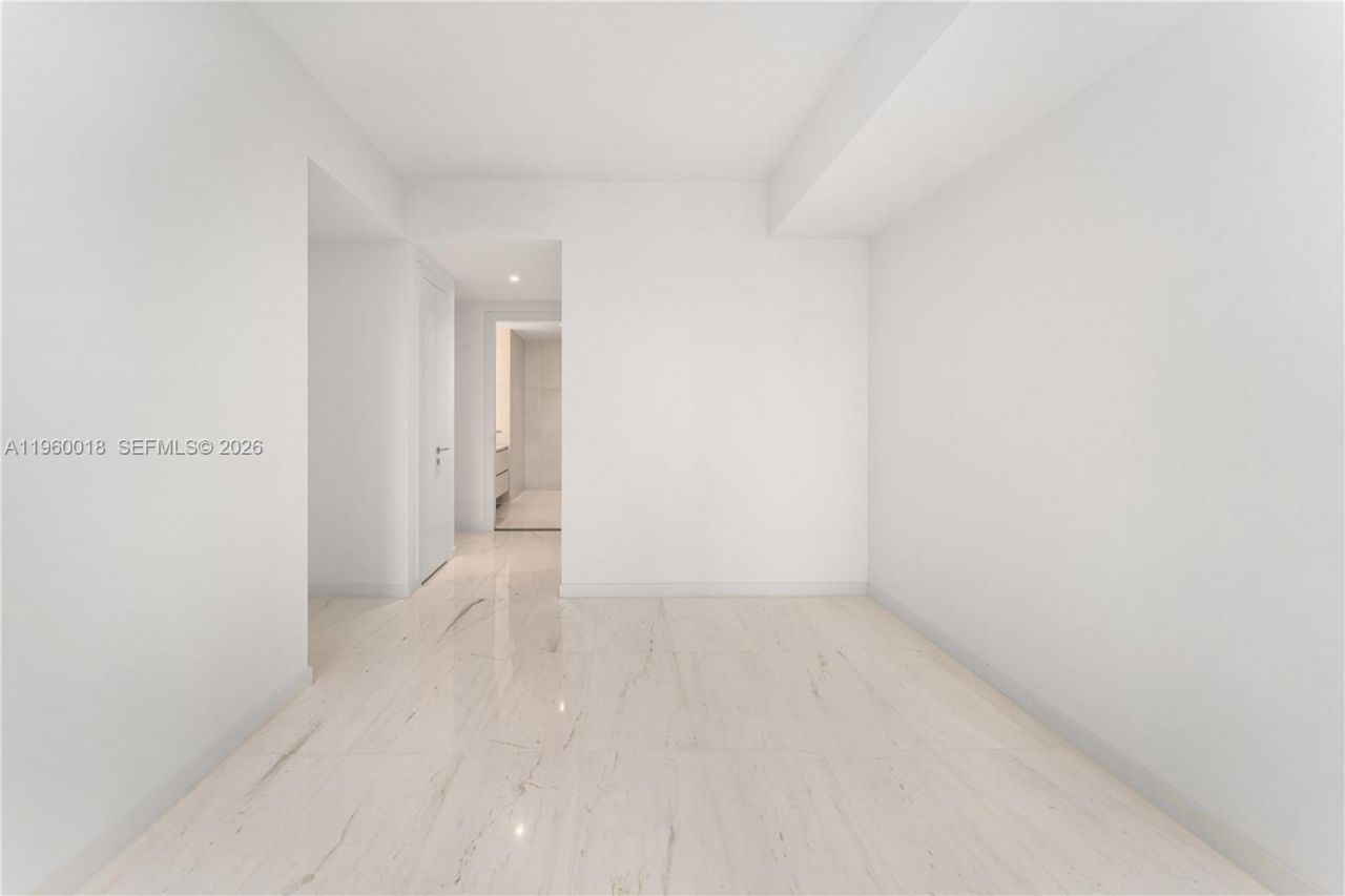 300 Biscayne Blvd Way, Unit 2009, Miami, FL 33131 Photo