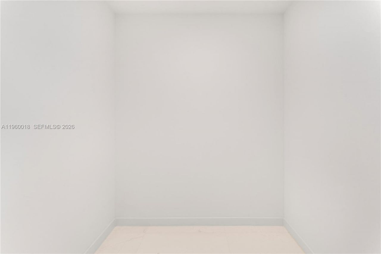 300 Biscayne Blvd Way, Unit 2009, Miami, FL 33131 Photo