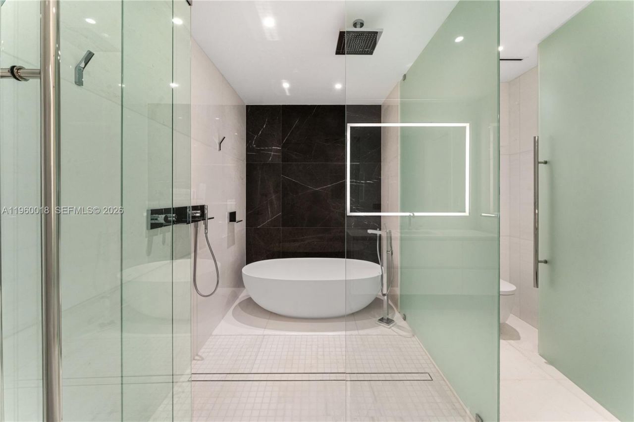 300 Biscayne Blvd Way, Unit 2009, Miami, FL 33131 Photo