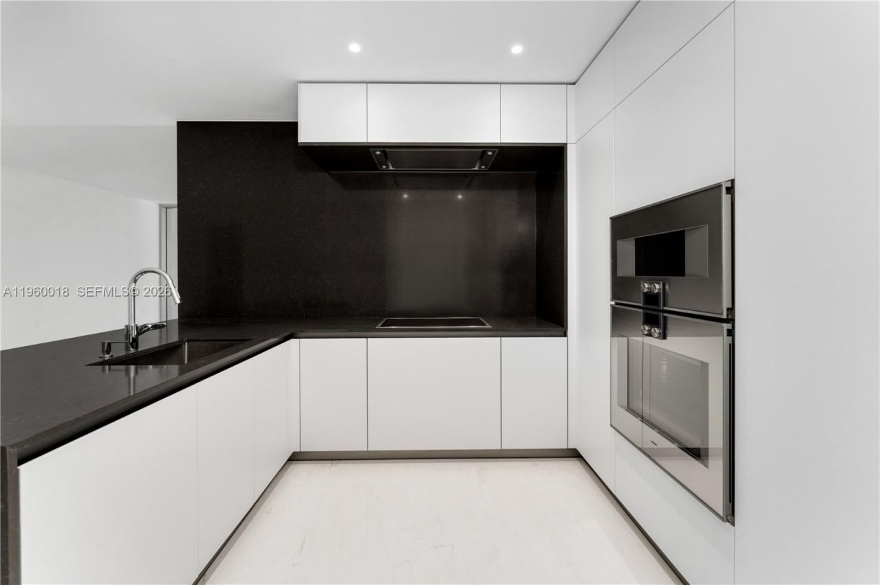 300 Biscayne Blvd Way, Unit 2009, Miami, FL 33131 Photo