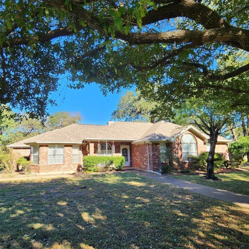 123 Park Lane, Golinda, TX 76655 Main Photo