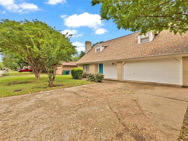 205 San Jacinto Court, Waxahachie, TX 75165