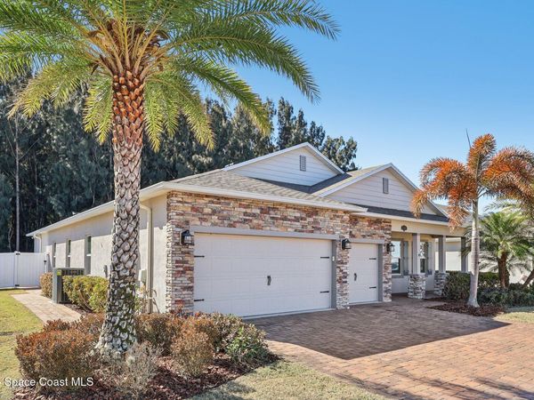 5290 Hebron Drive, Merritt Island, FL 32953