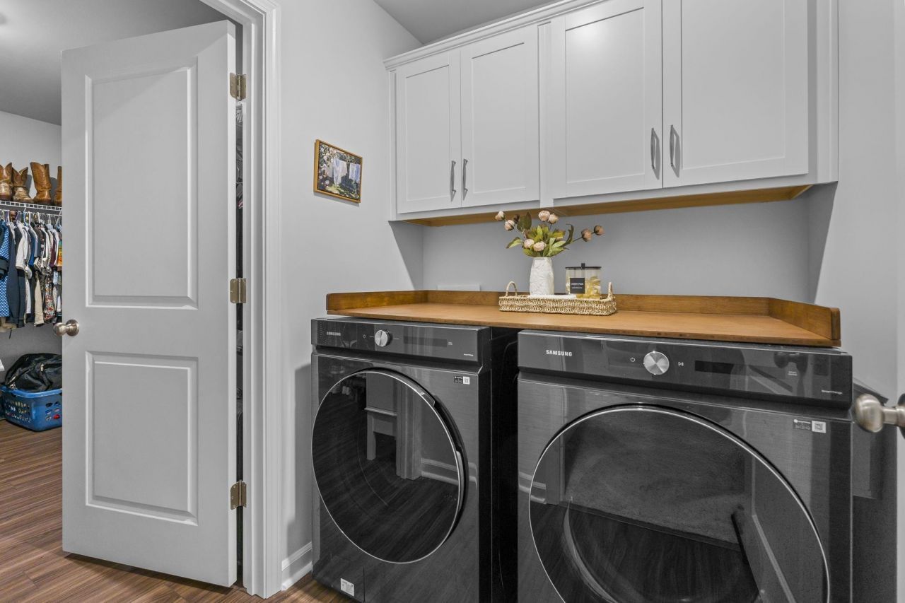 130 Hancher Dr. Photo 24