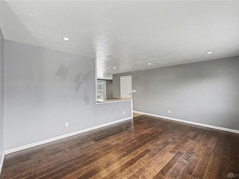 1028 Hazel Avenue, Englewood, OH 45322 Photo 3