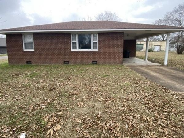 620 W Main Street, Walnut Ridge, AR 72476