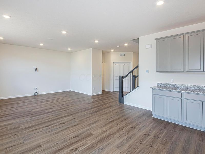 330 Honeysuckle Street, Unit Lot 328, South Bloomfield, OH 43103 Photo 8