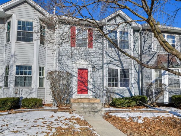 1238 Alexandria Court, Geneva, IL 60134