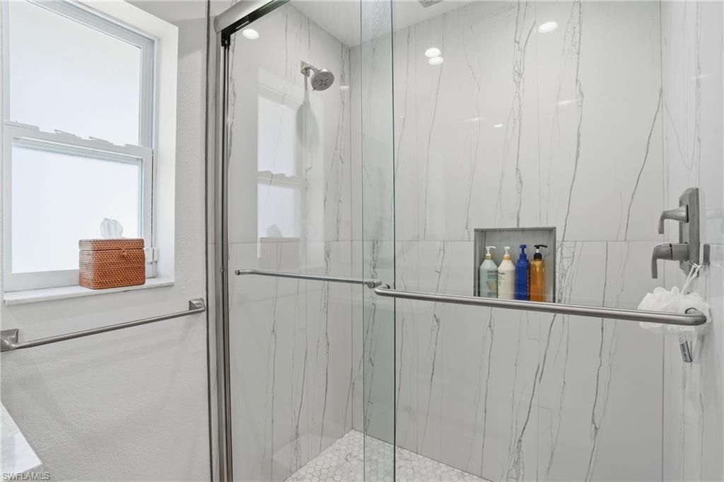 4833 Regal Dr, Bonita Springs, FL 34134 Photo