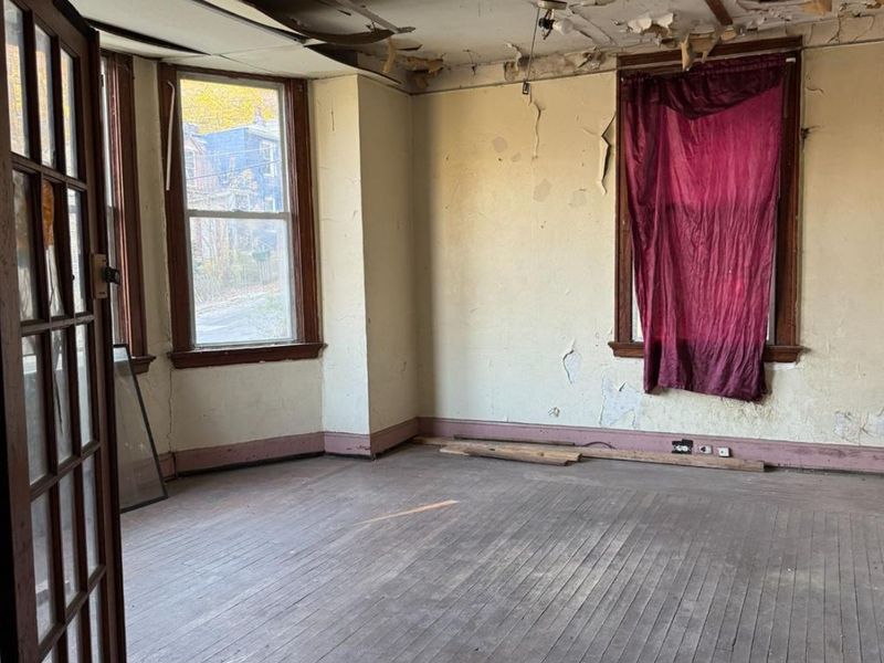 1781 Baltimore Avenue, Cincinnati, OH 45225 Photo 4