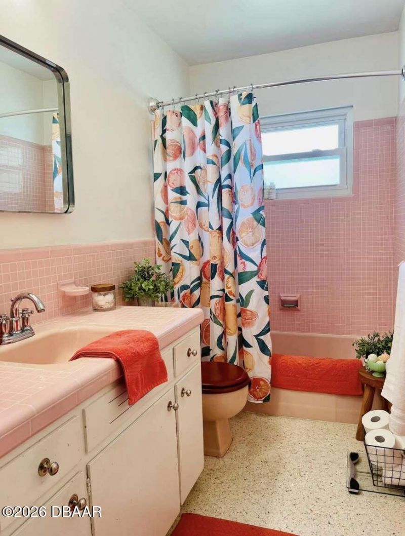 812 E 13th Avenue, New Smyrna Beach, FL 32169 Photo