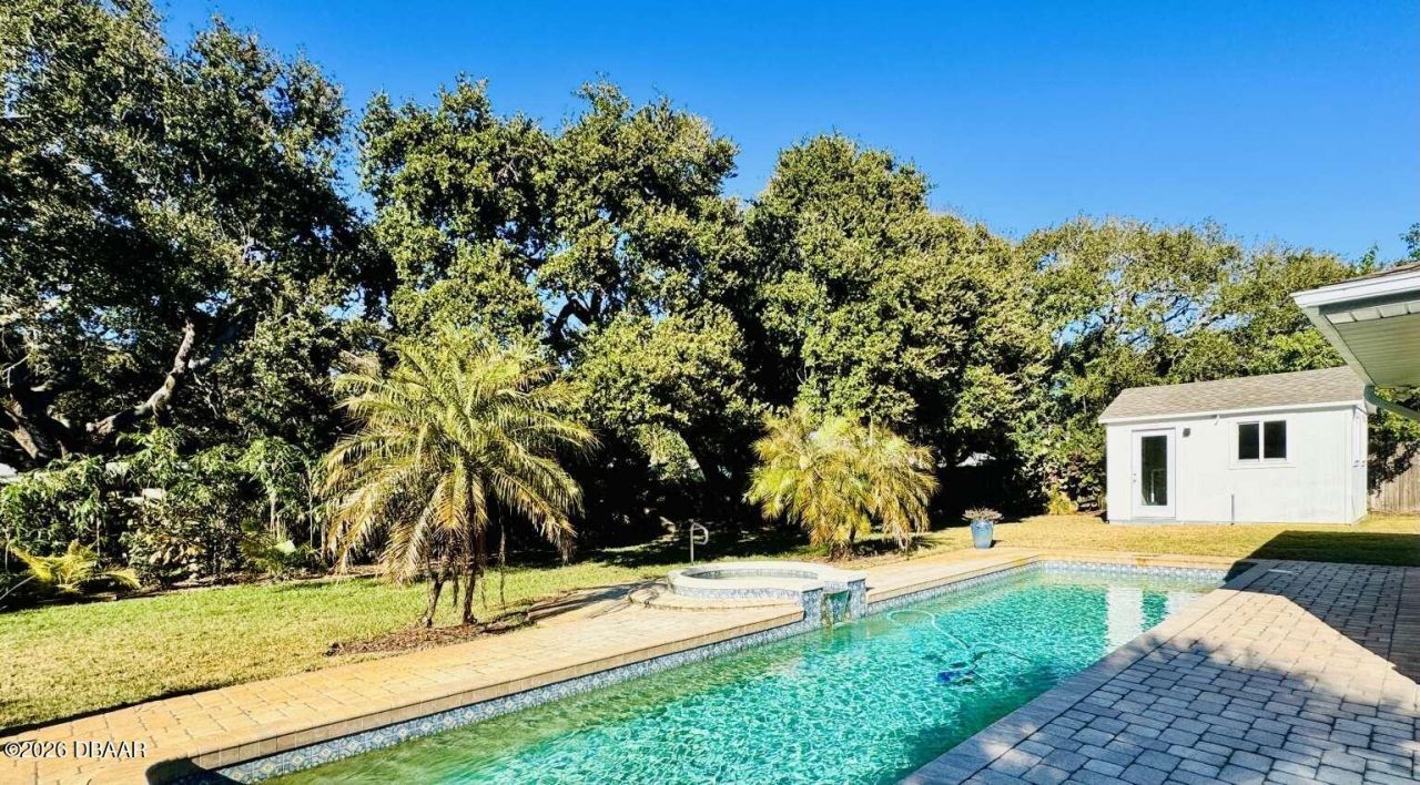 812 E 13th Avenue, New Smyrna Beach, FL 32169 Photo