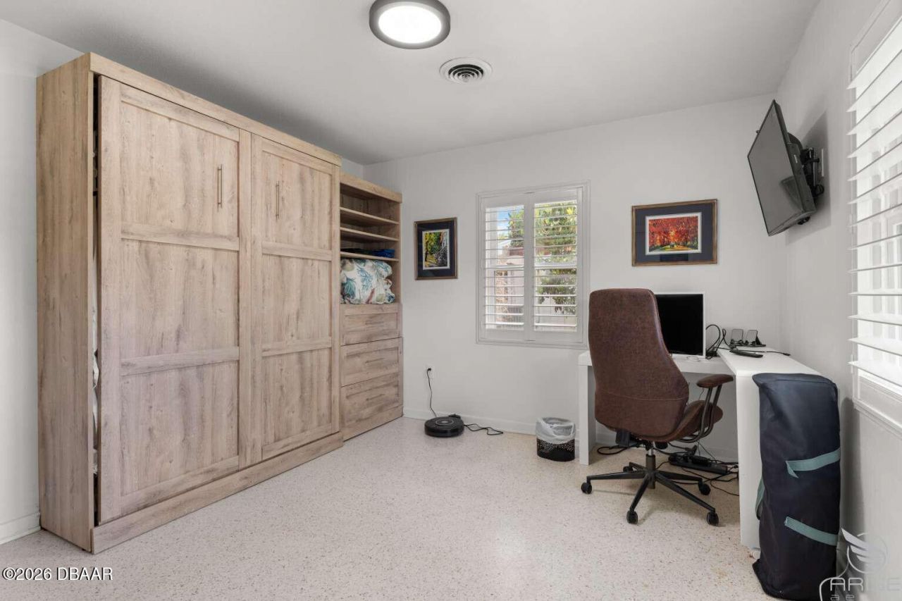 812 E 13th Avenue, New Smyrna Beach, FL 32169 Photo