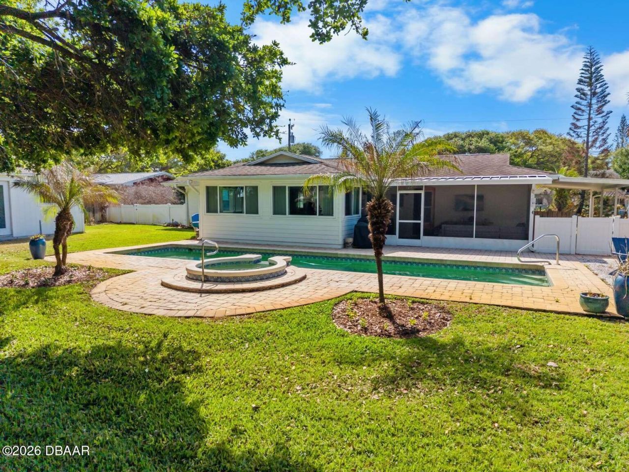 812 E 13th Avenue, New Smyrna Beach, FL 32169 Photo