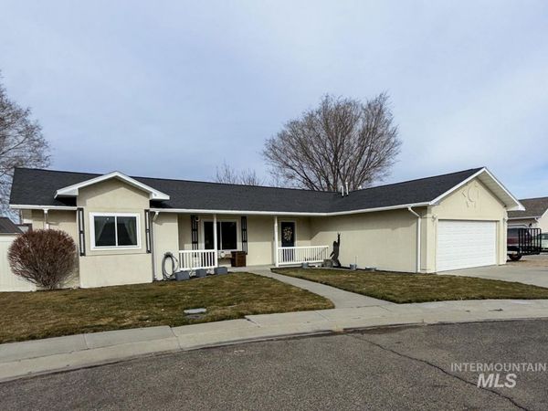 422 Parish Ct., Burley, ID 83318