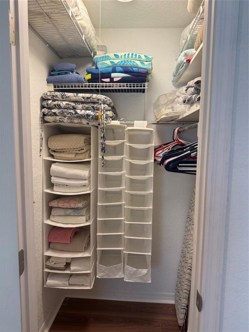 3735 42nd Way S, Unit E, Saint Petersburg, FL 33711 Photo