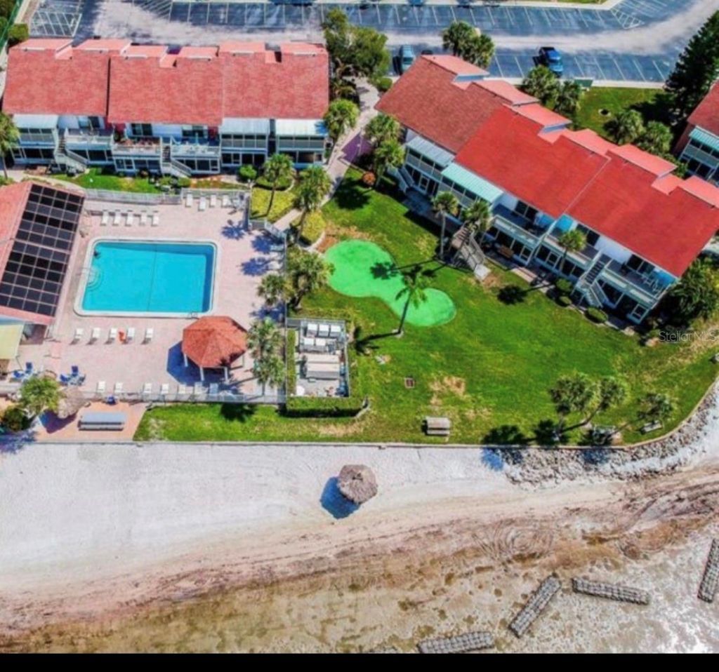 3735 42nd Way S, Unit E, Saint Petersburg, FL 33711 Photo