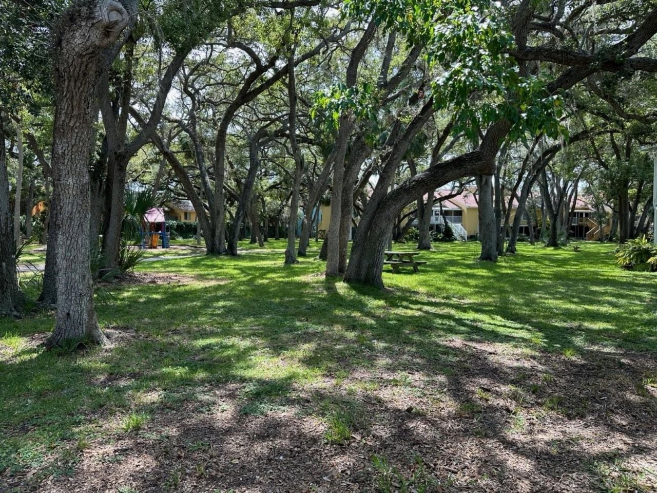 3735 42nd Way S, Unit E, Saint Petersburg, FL 33711 Photo