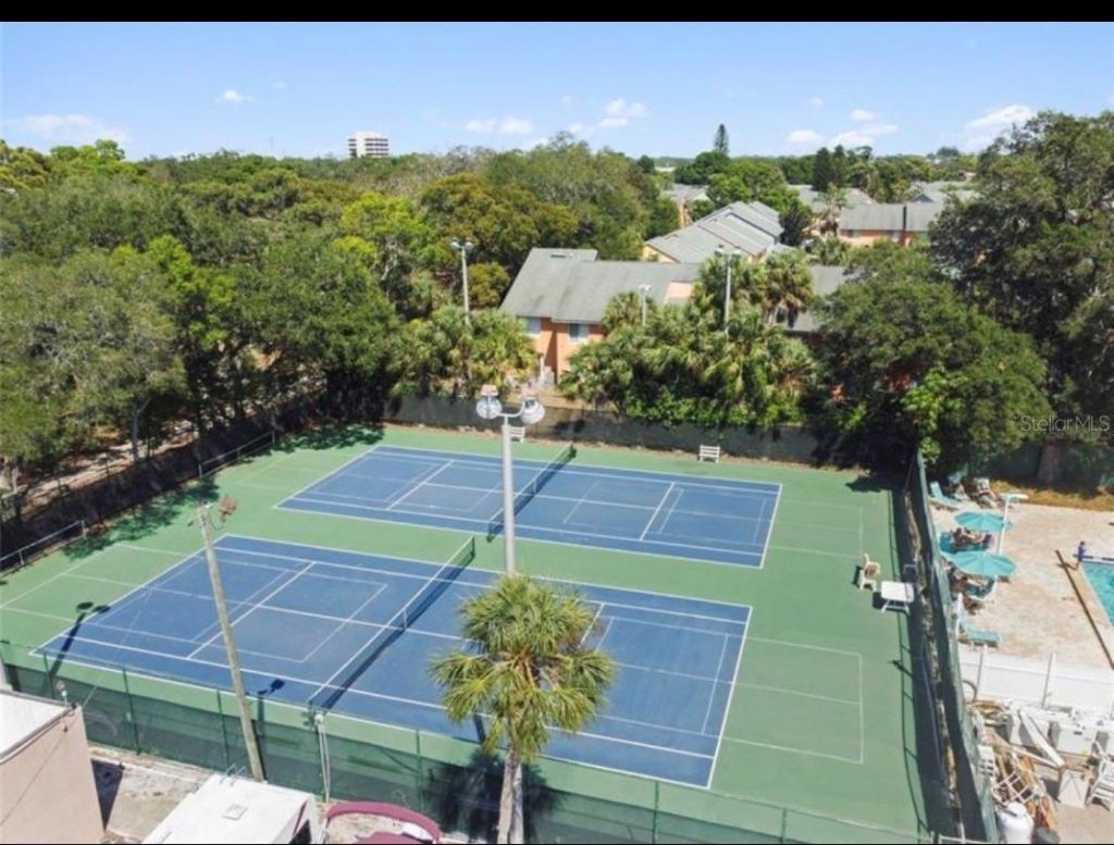 3735 42nd Way S, Unit E, Saint Petersburg, FL 33711 Photo