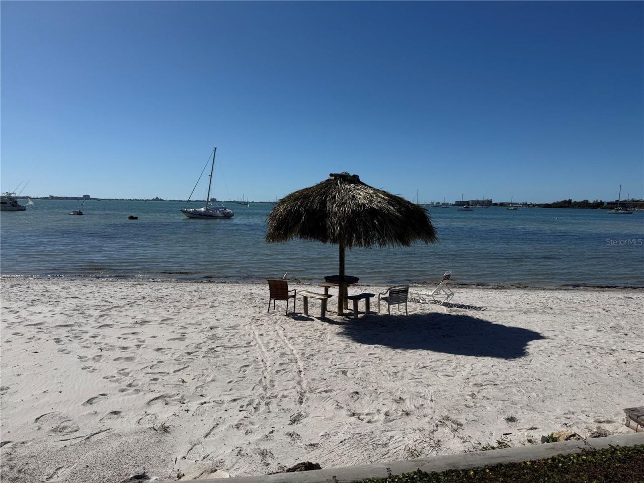 3735 42nd Way S, Unit E, Saint Petersburg, FL 33711 Photo