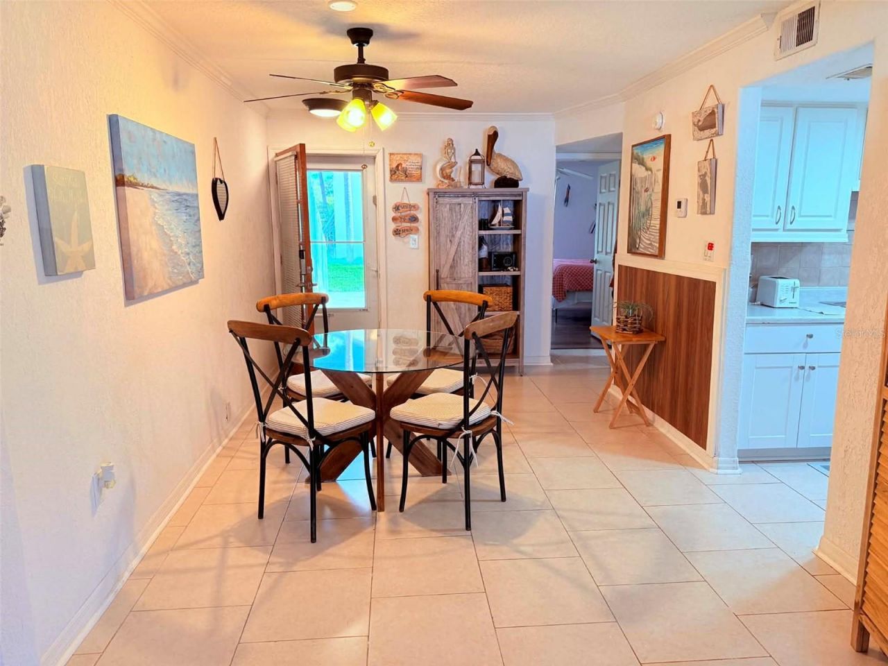 3735 42nd Way S, Unit E, Saint Petersburg, FL 33711 Photo