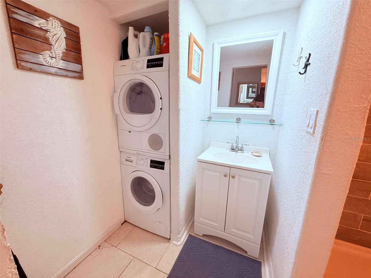 3735 42nd Way S, Unit E, Saint Petersburg, FL 33711 Photo