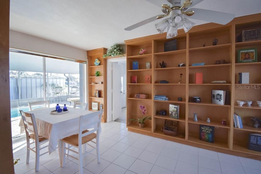 5952 52nd Avenue N, Kenneth City, FL 33709 Photo