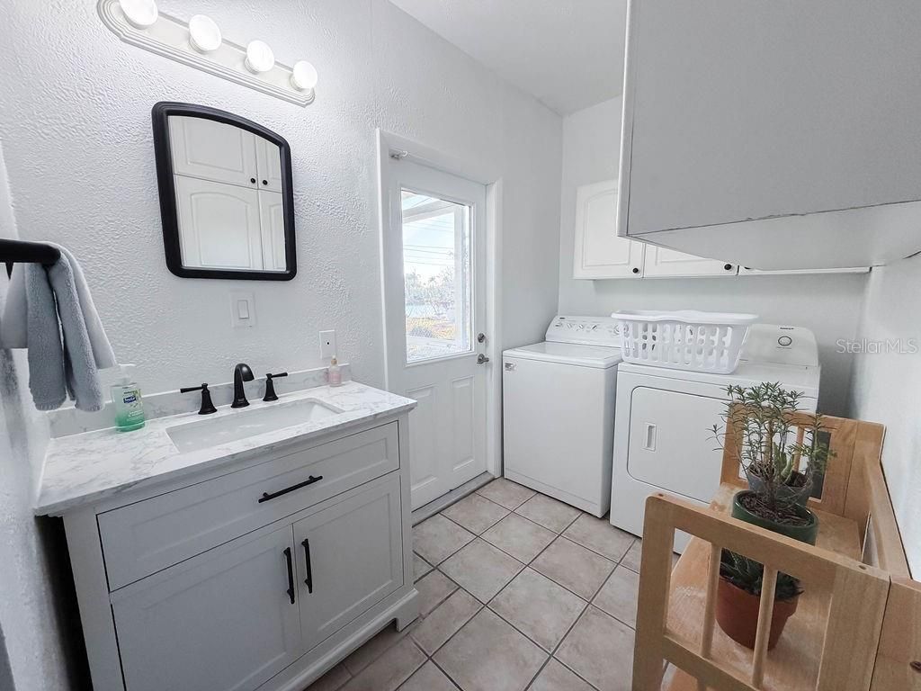 5952 52nd Avenue N, Kenneth City, FL 33709 Photo