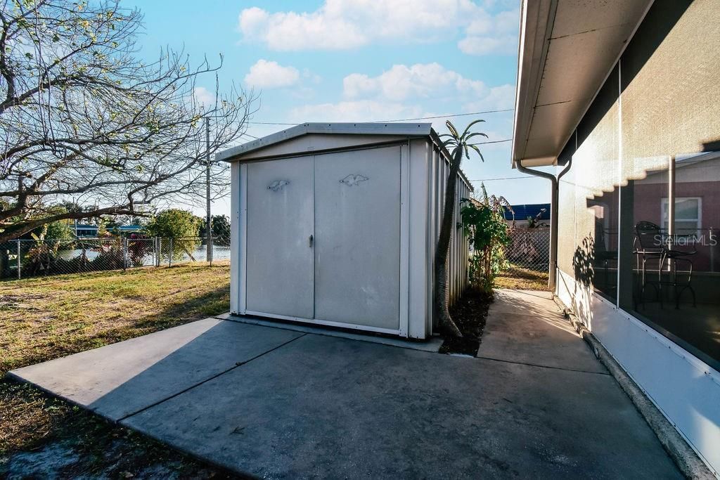 5952 52nd Avenue N, Kenneth City, FL 33709 Photo