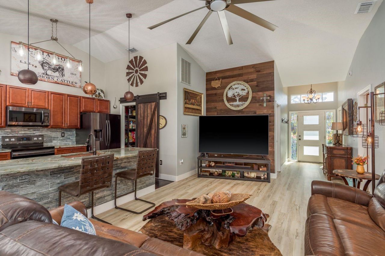 5801 Lenmar Court, Holiday, FL 34690 Photo