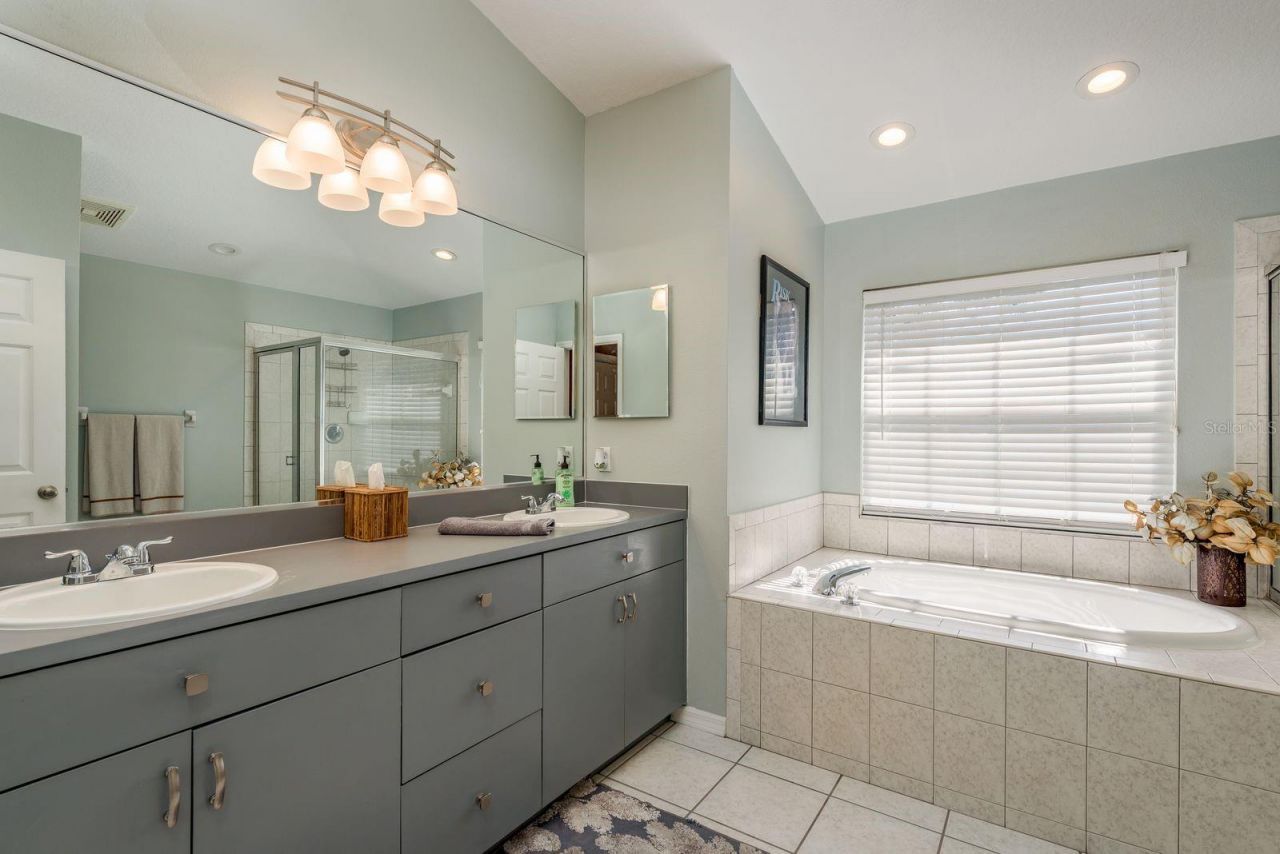 5801 Lenmar Court, Holiday, FL 34690 Photo