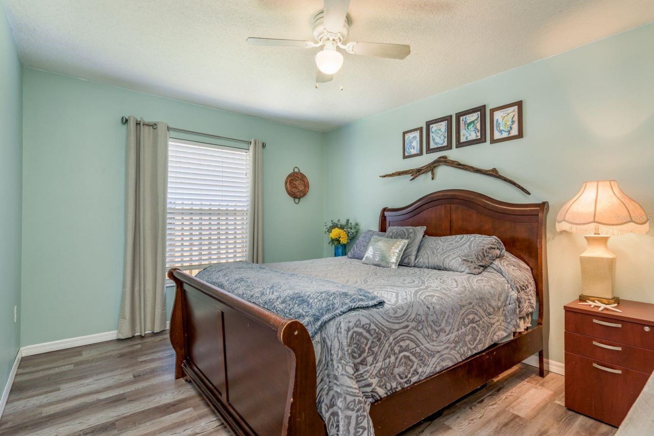 5801 Lenmar Court, Holiday, FL 34690 Photo