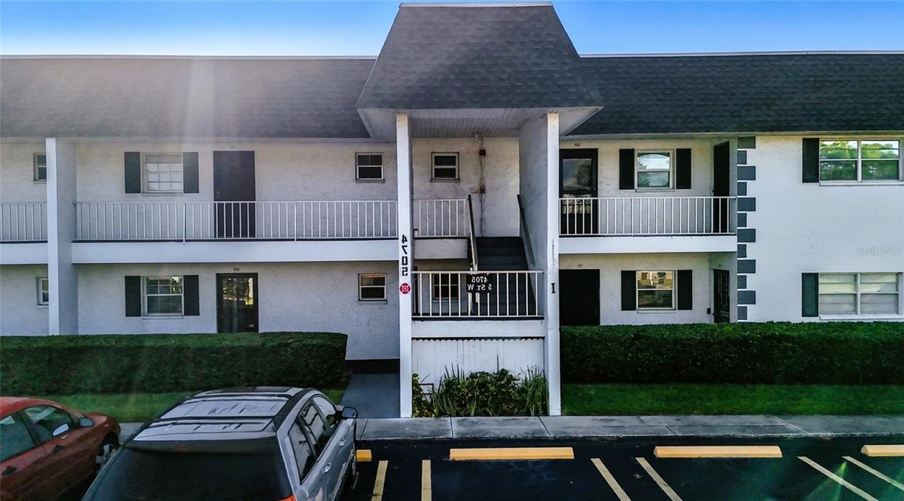 4705 5th Street W, Unit 302, Bradenton, FL 34207 Photo