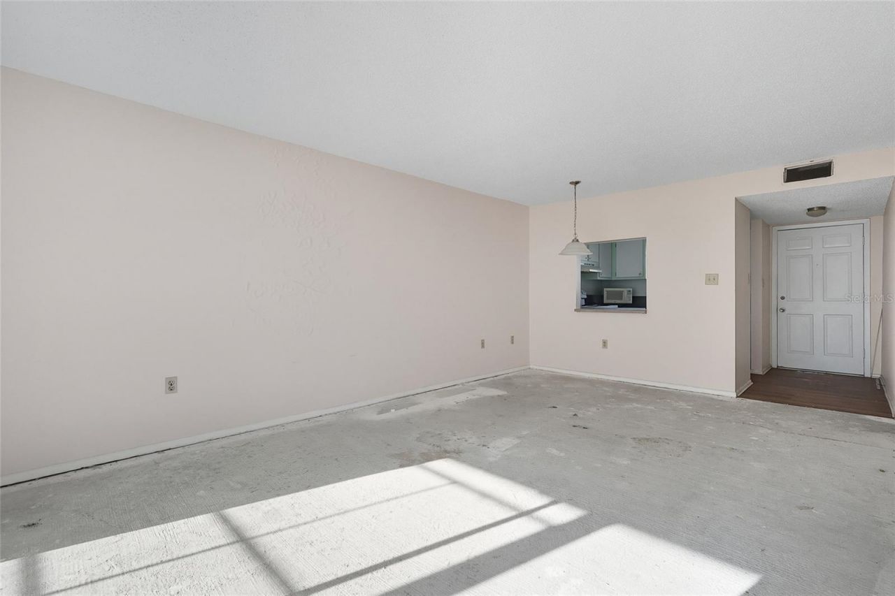 4705 5th Street W, Unit 302, Bradenton, FL 34207 Photo